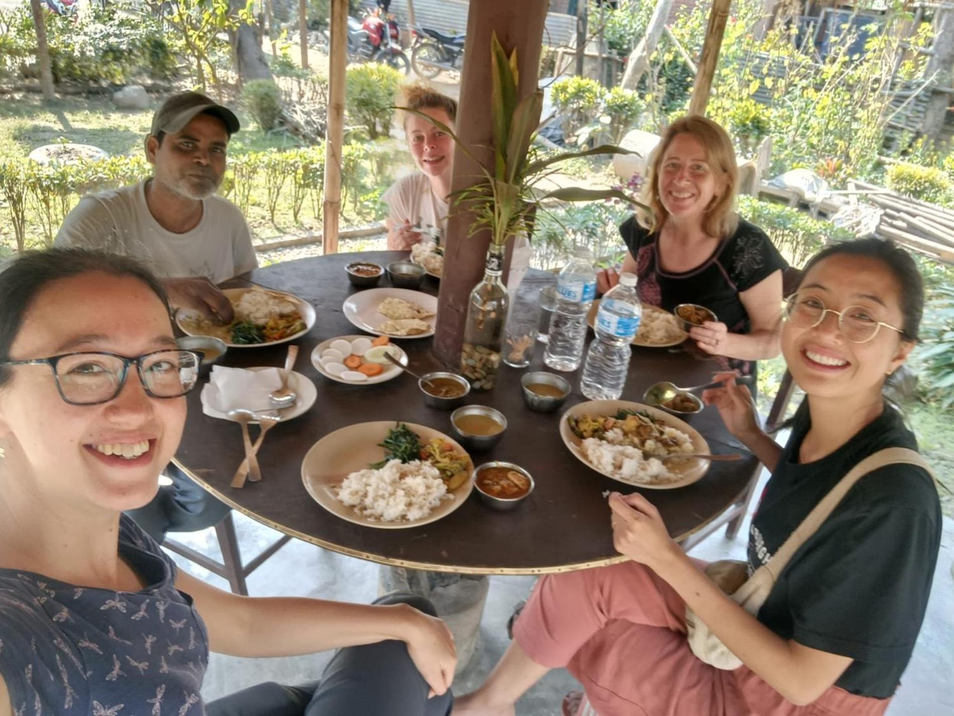 Hotel Crocodile Safari Camp Chitwan Zewnętrze zdjęcie