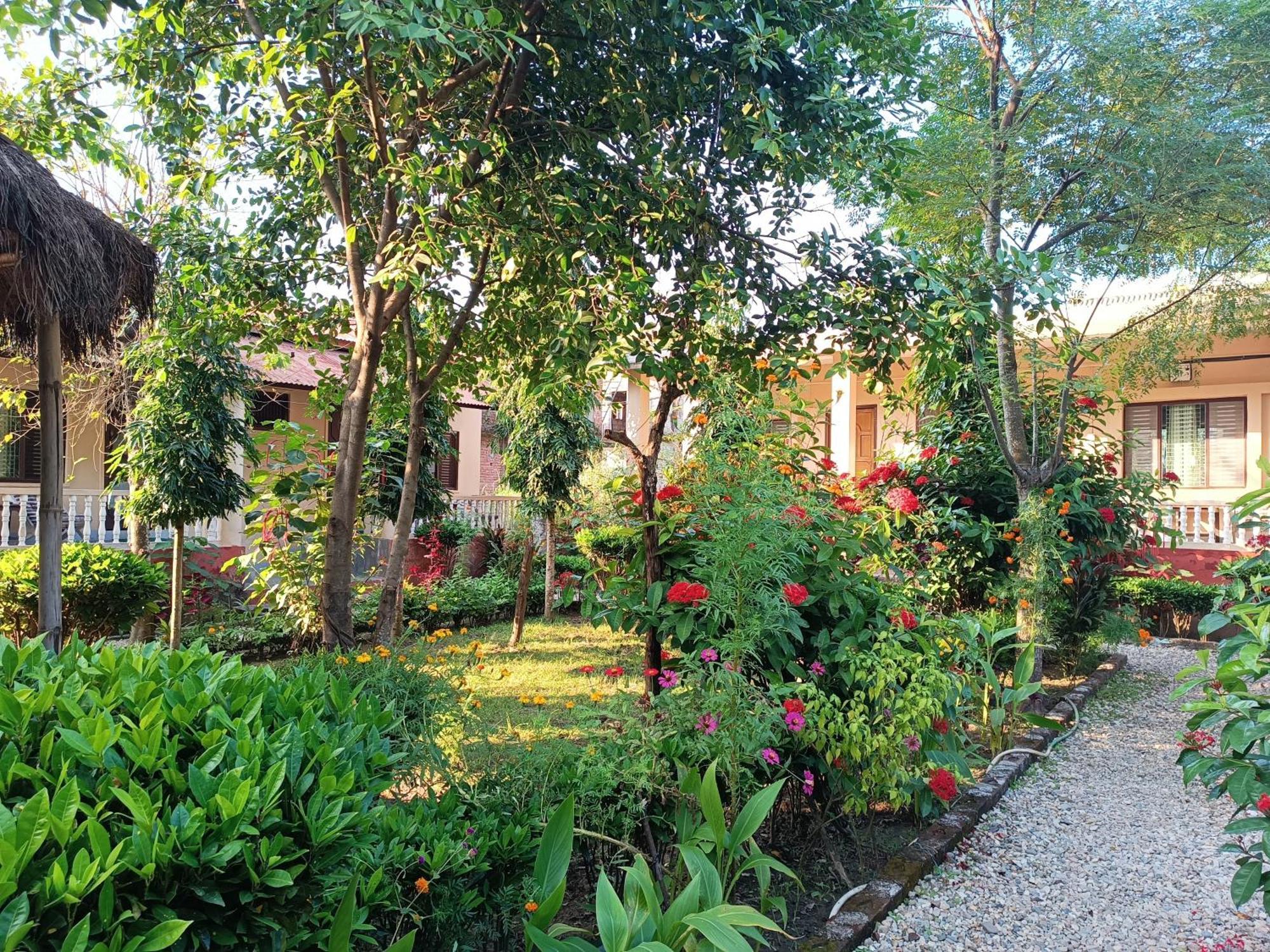 Hotel Crocodile Safari Camp Chitwan Pokój zdjęcie